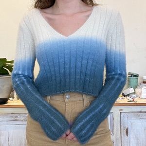 Urban Outfitters Ombré Vneck Medium Ribbed Crop Sweater